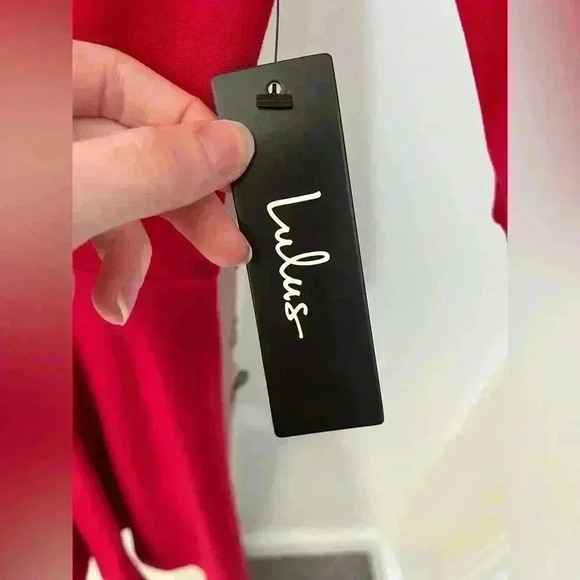 NWT LuLus red scalloped flare dress size extra small‎ - Picture 3 of 12